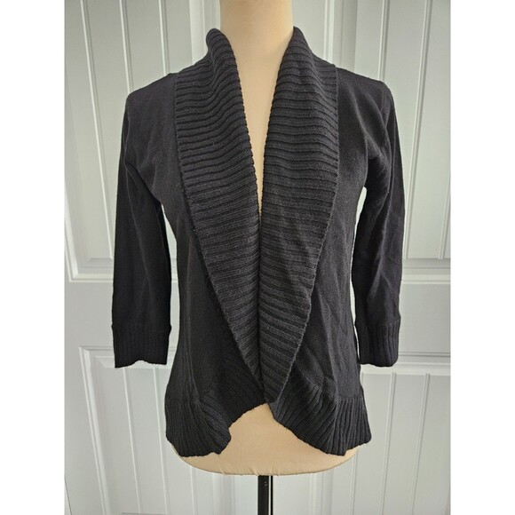 Black Shrug IZ Byer California L Waterfall Open Front Belt Loops Acrylic - Picture 1 of 7